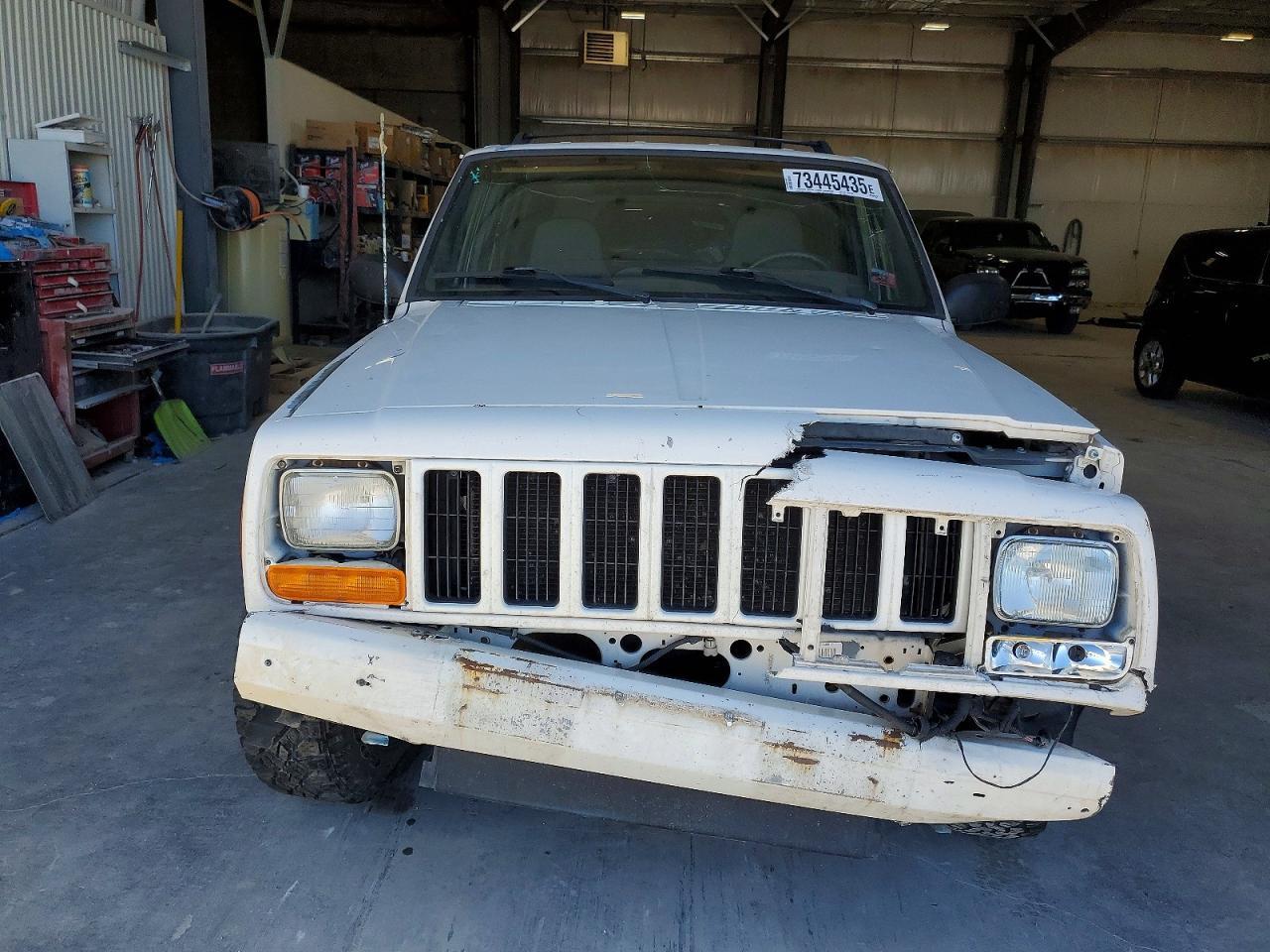 2001 Jeep Cherokee Sport - Image 5