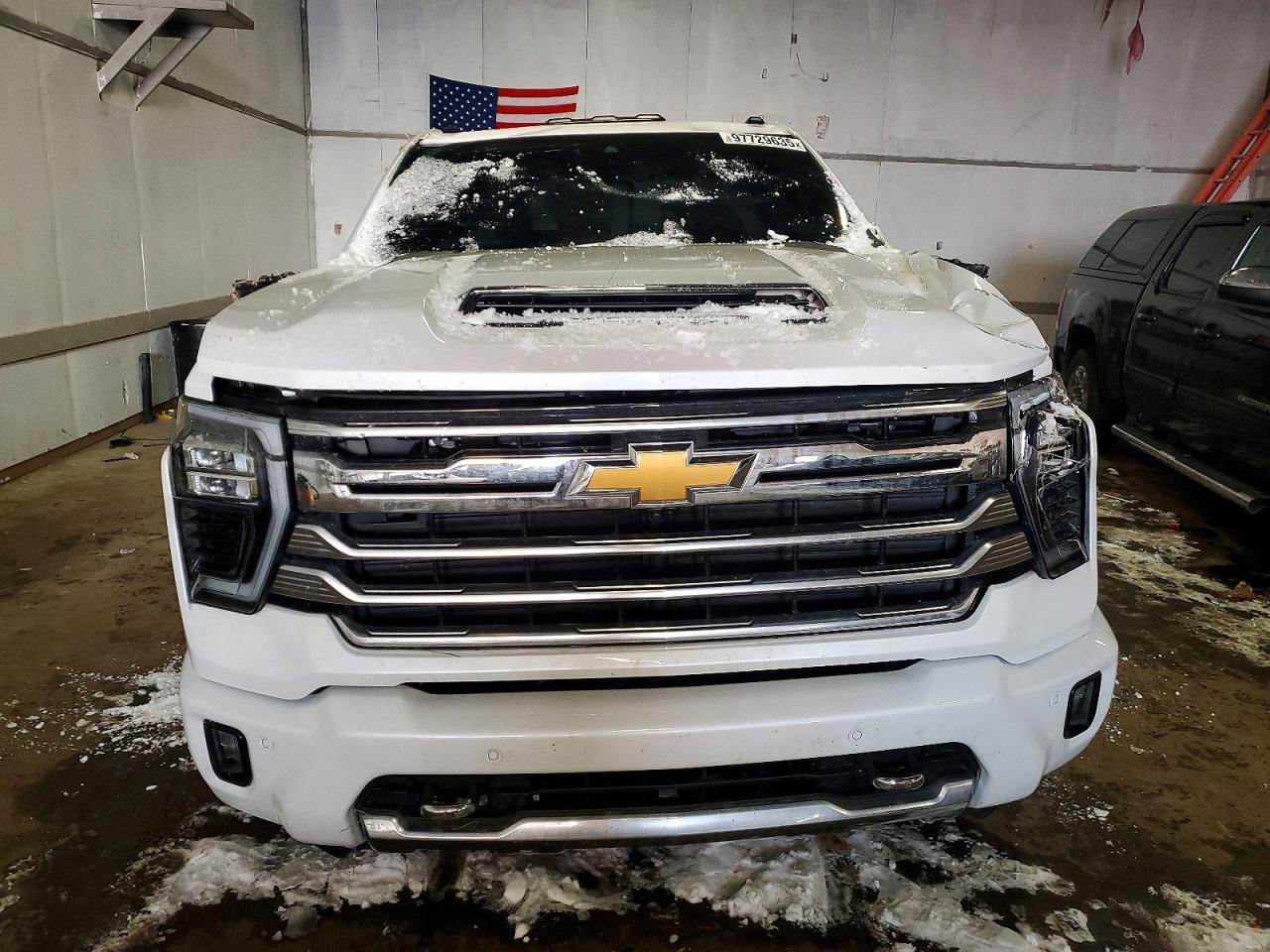 2024 Chevrolet Silverado K2500 High Country - Фото 5