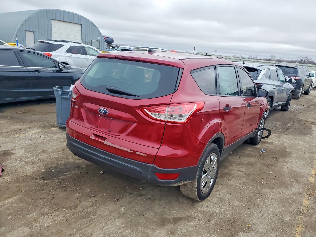 2014 Ford Escape S - Фото 3