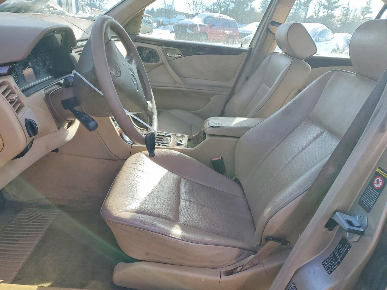 2000 Mercedes-Benz E 320 - Фото 7