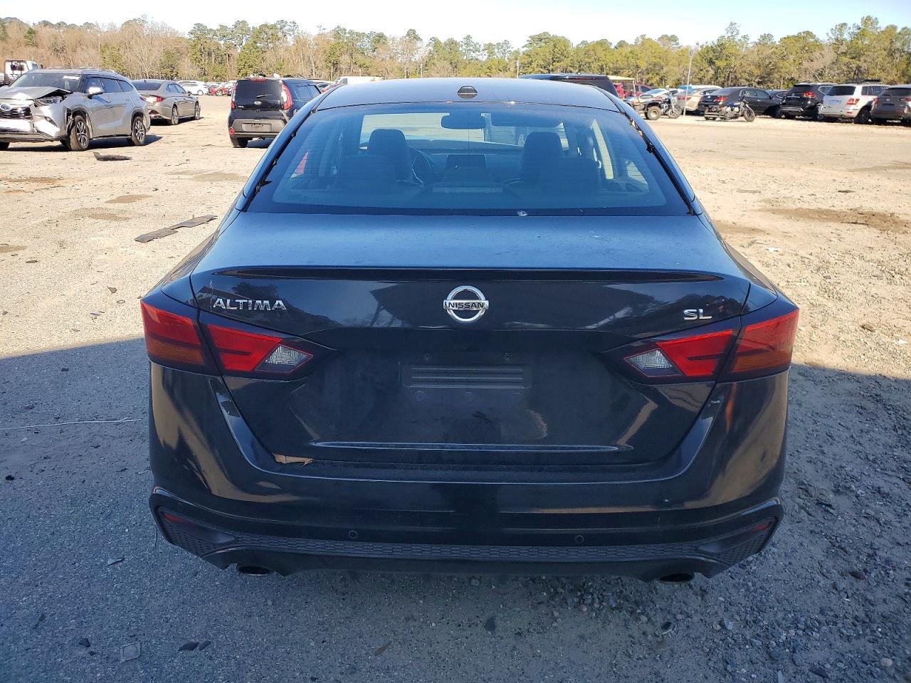 2020 Nissan Altima Sl - Фото 6