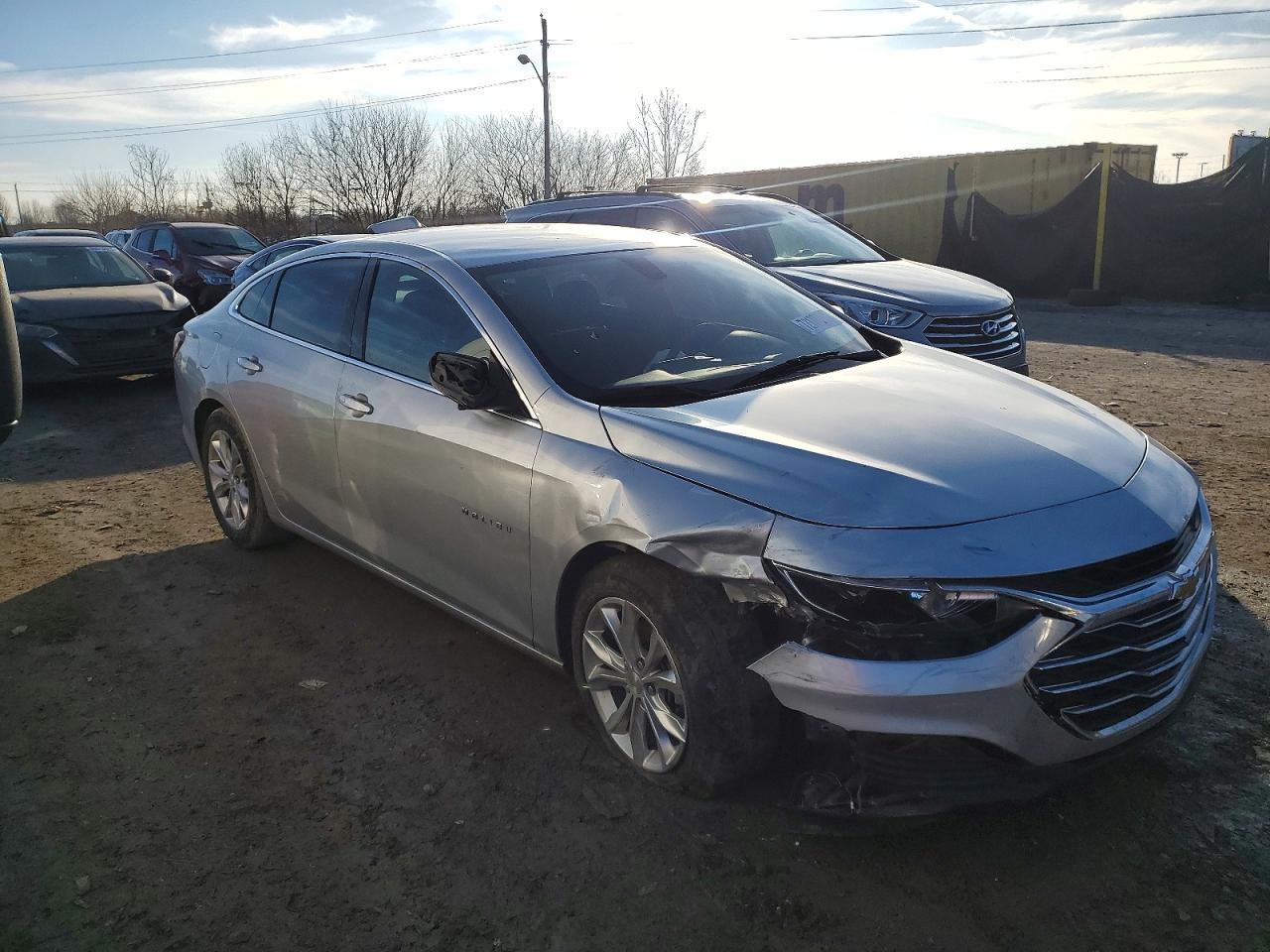 2020 Chevrolet Malibu Lt - Image 4