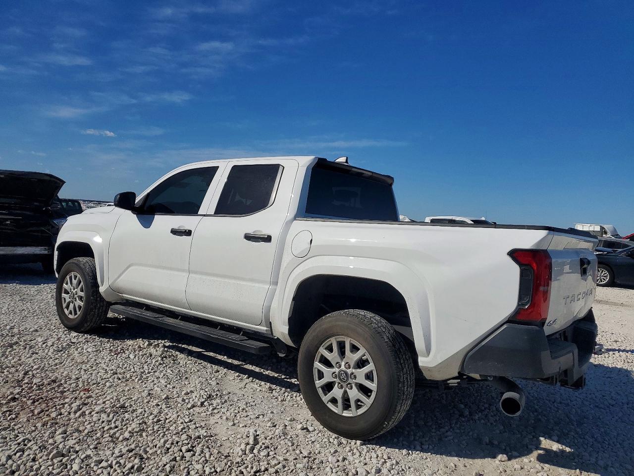 2025 Toyota Tacoma Double Cab - Image 2