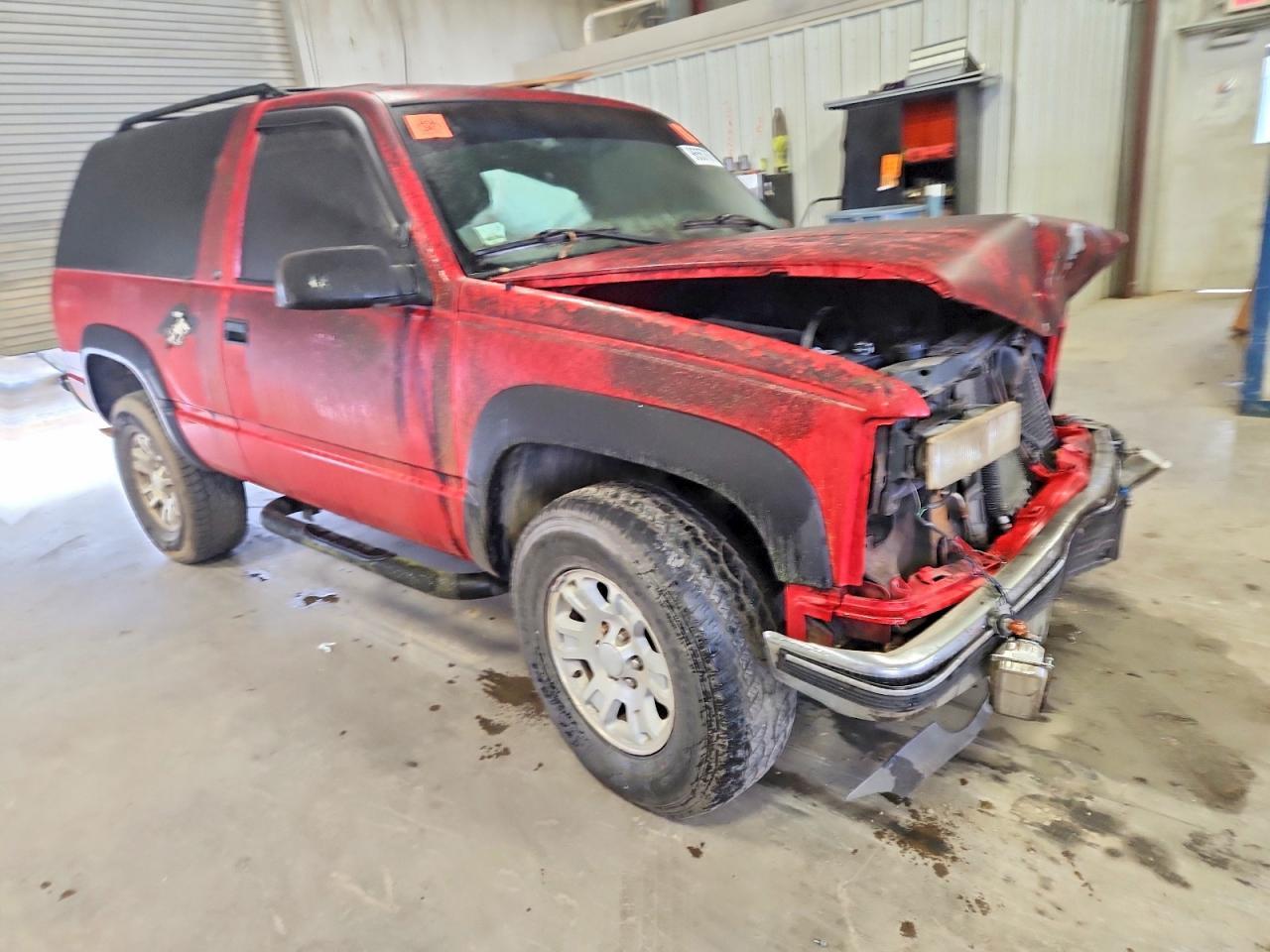 1999 Chevrolet Tahoe C1500 - Image 4