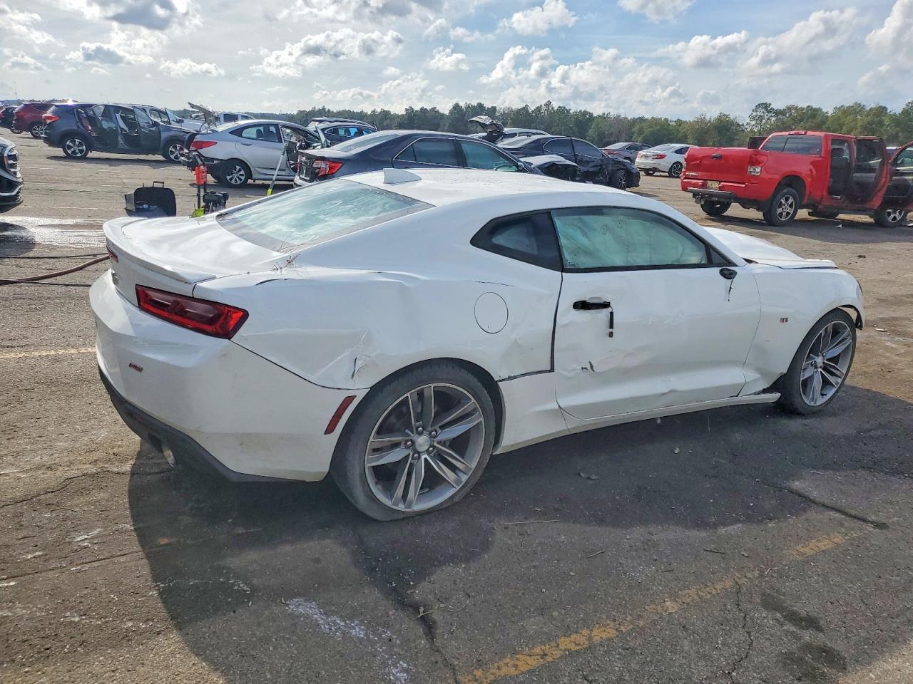 2017 Chevrolet Camaro Lt - Фото 3