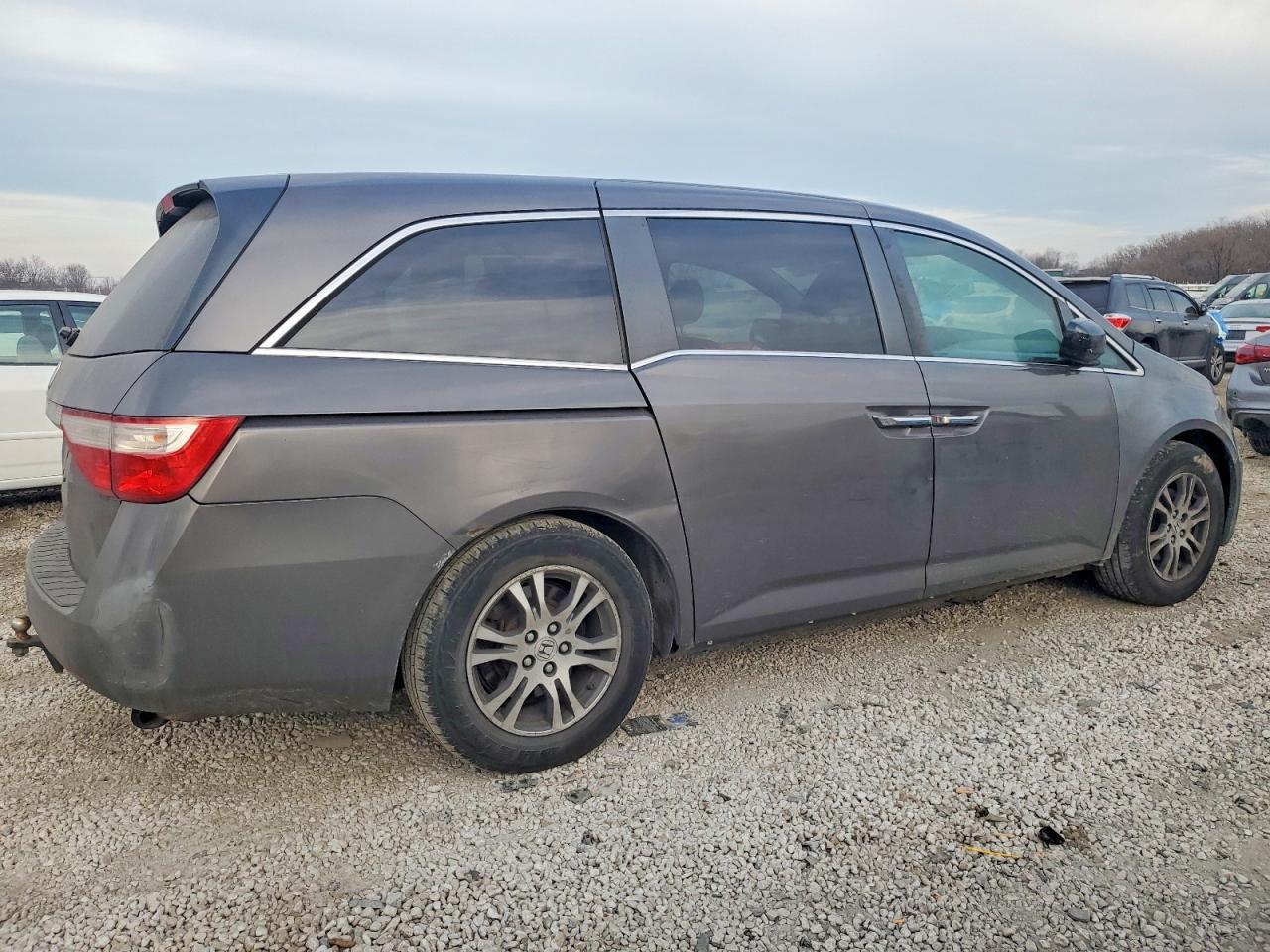 2013 Honda Odyssey Ex - Фото 3