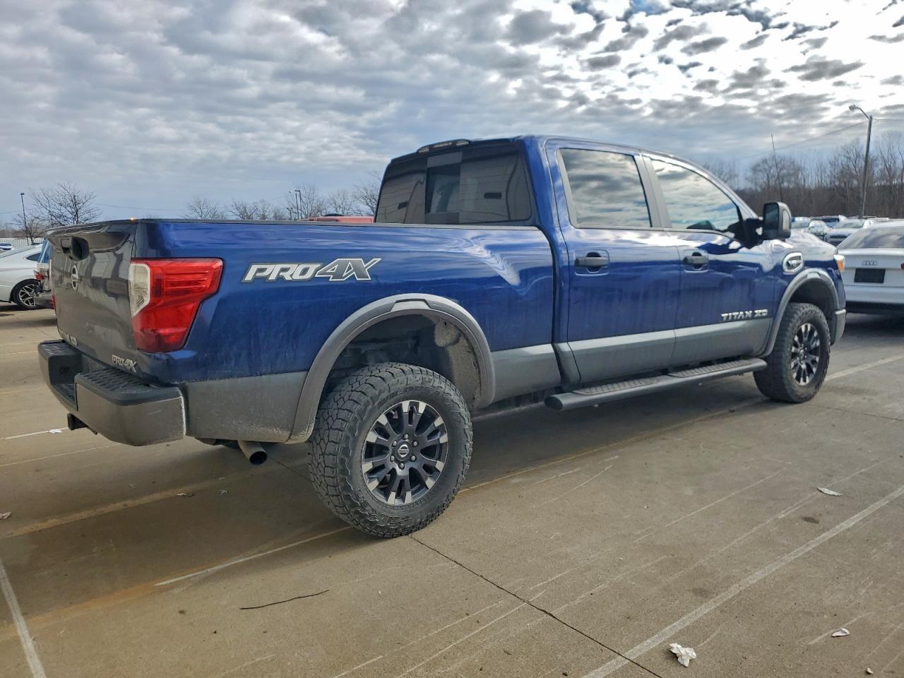 2016 Nissan Titan Xd Sl - Фото 3