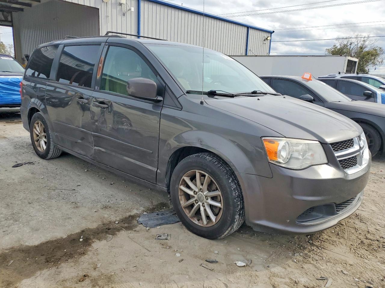 2016 Dodge Grand Caravan Sxt - Image 4
