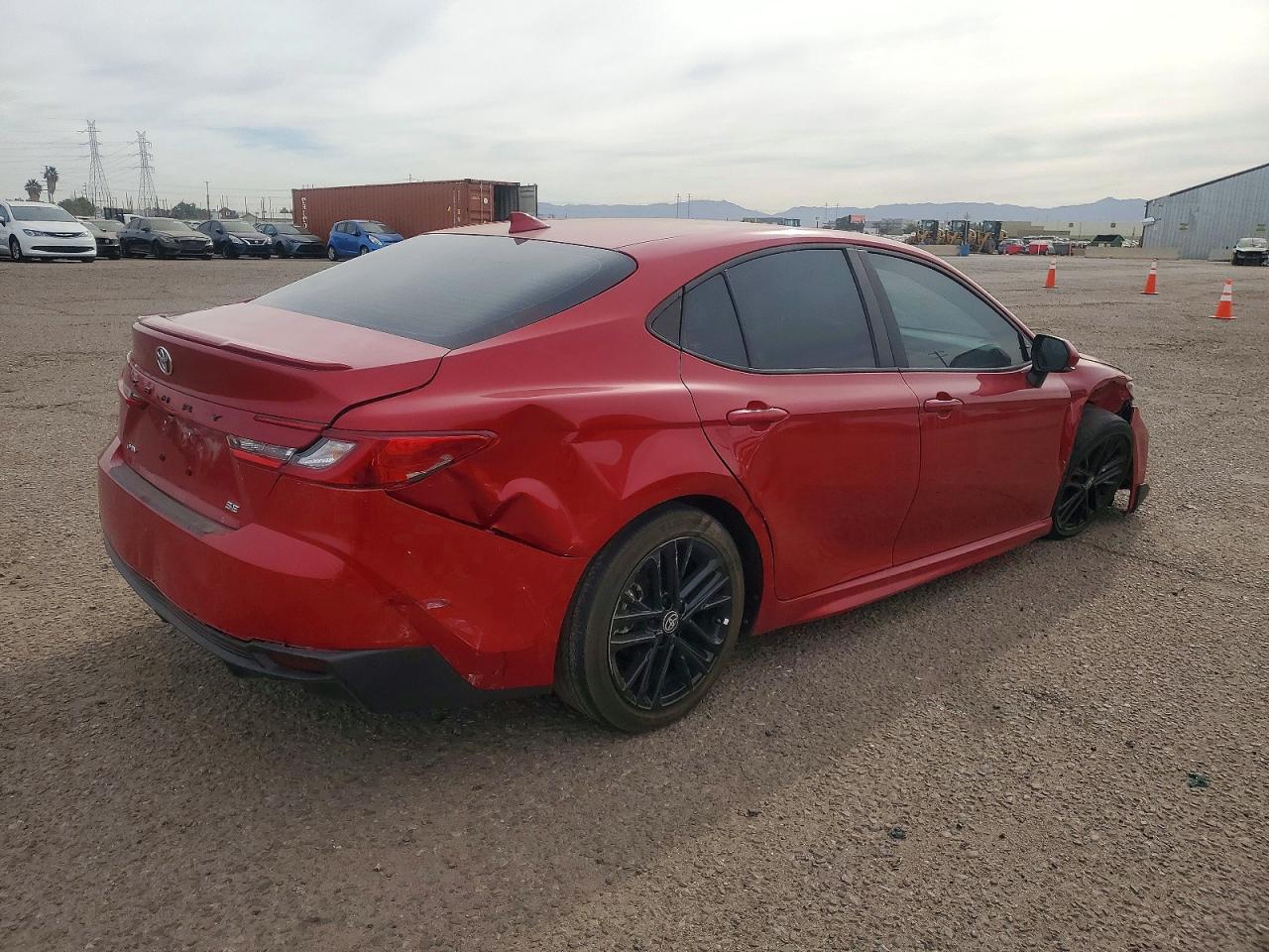 2025 Toyota Camry Se - Фото 3