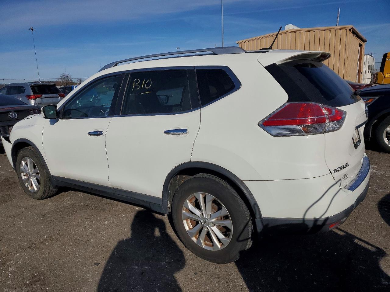 2016 Nissan Rogue S - Фото 2