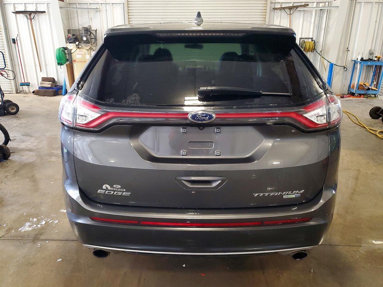 2017 Ford Edge Titanium - Image 6