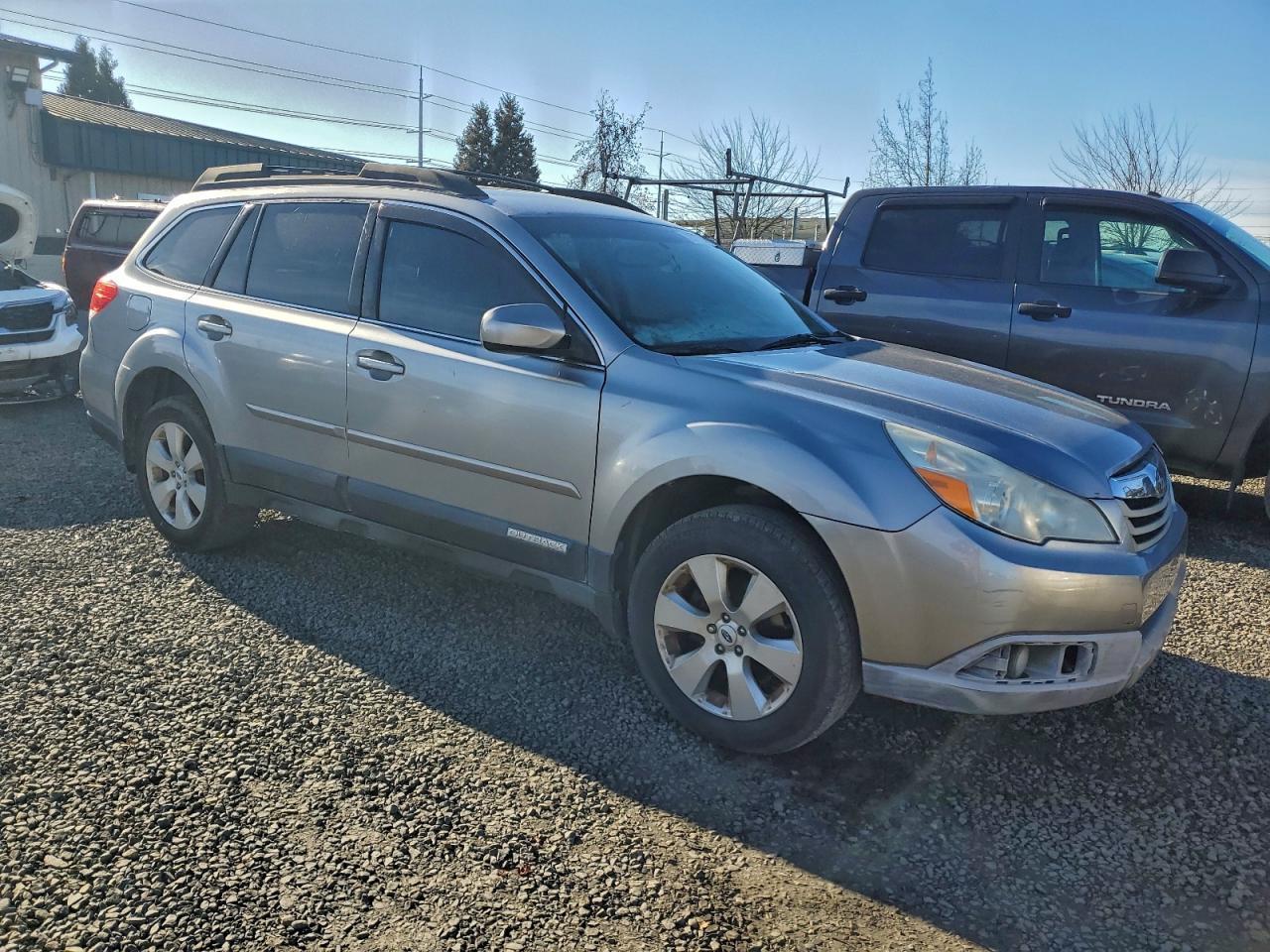 2011 Subaru Outback 2.5I Limited - Фото 4