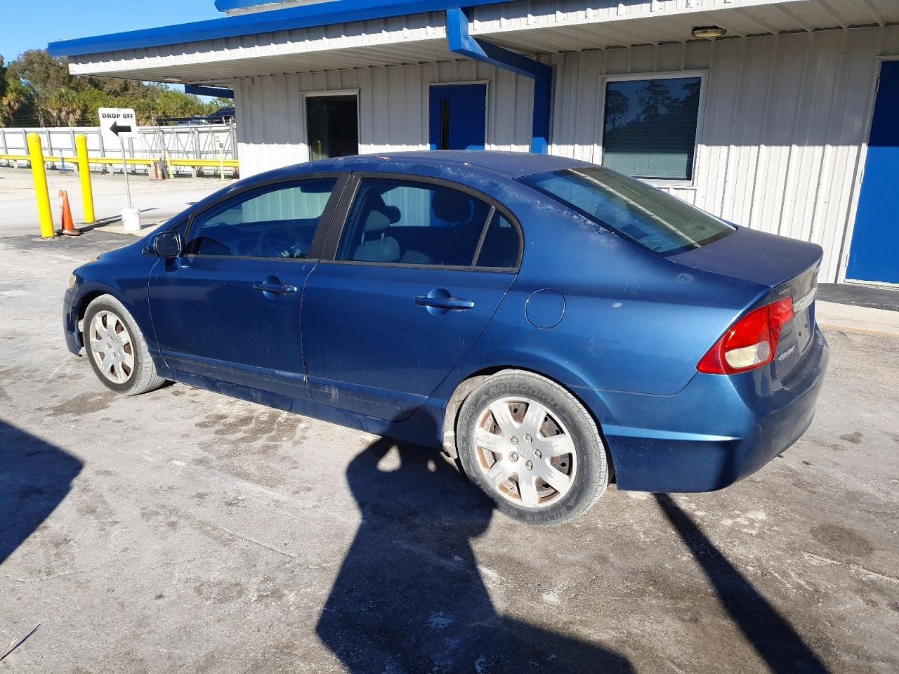 2010 Honda Civic Lx - Image 2