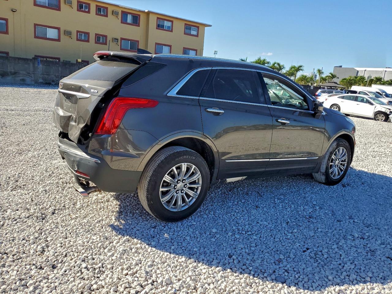 2019 Cadillac Xt5 - Фото 3