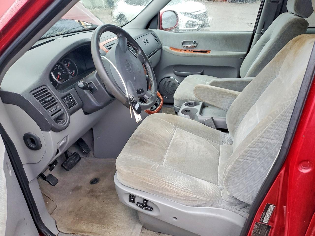 2004 Kia Sedona Ex - Фото 7