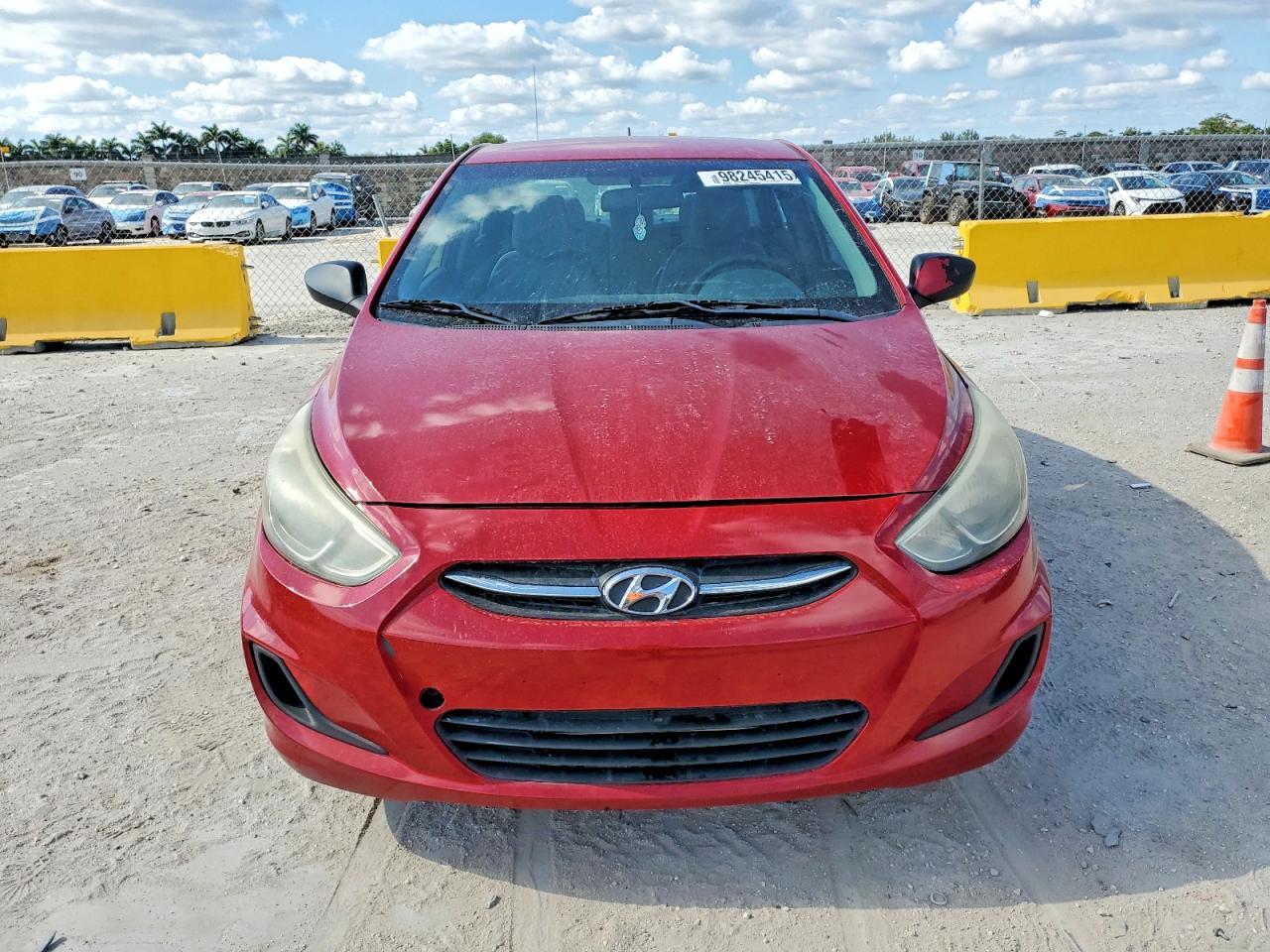 2017 Hyundai Accent Se - Фото 5
