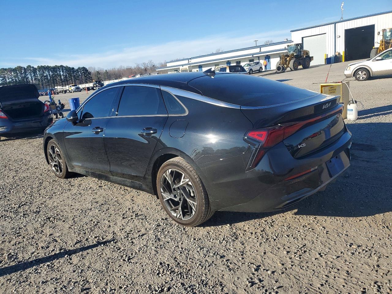 2025 Kia K5 Gt Line - Фото 2