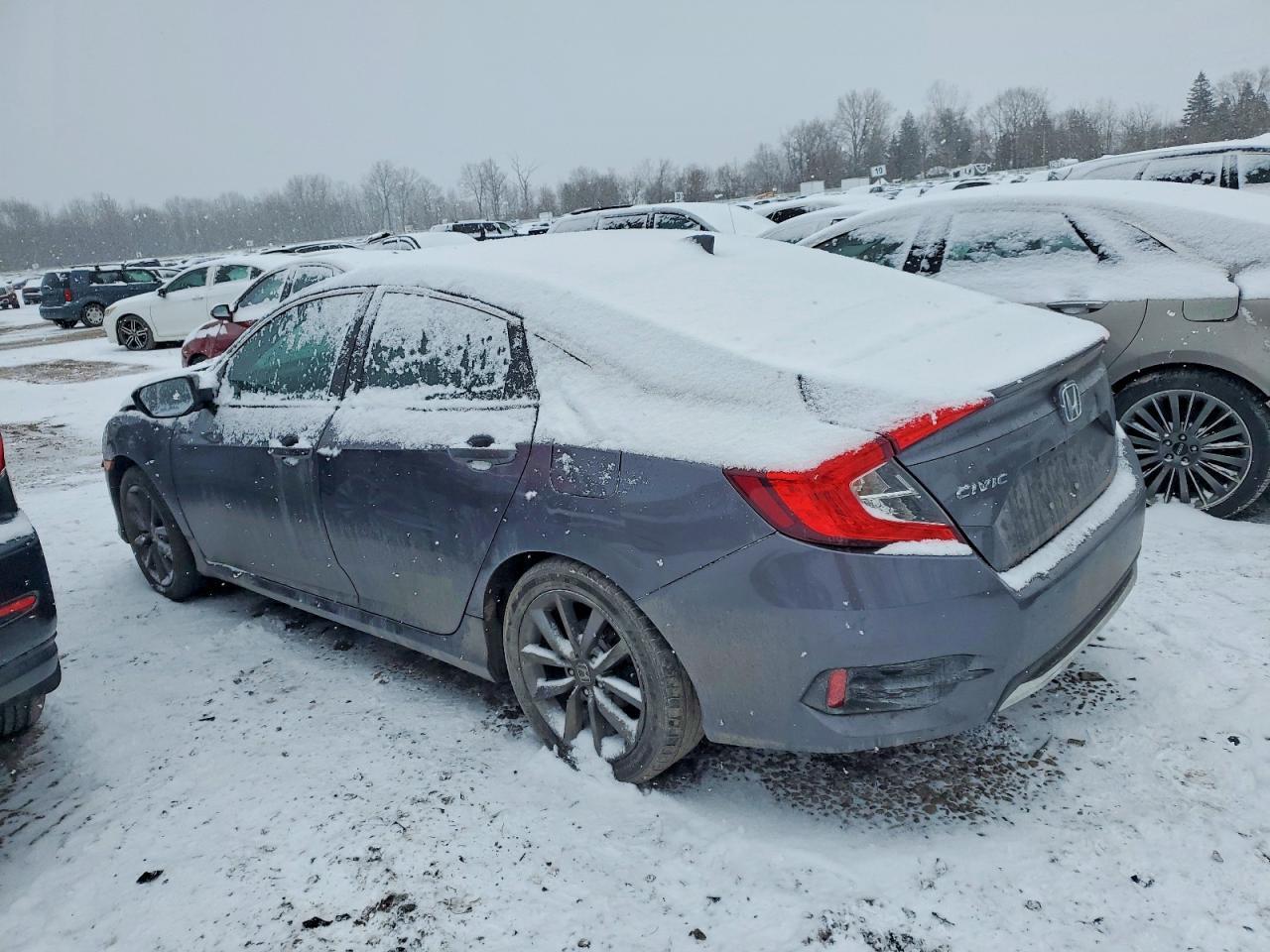 2019 Honda Civic Ex - Image 2