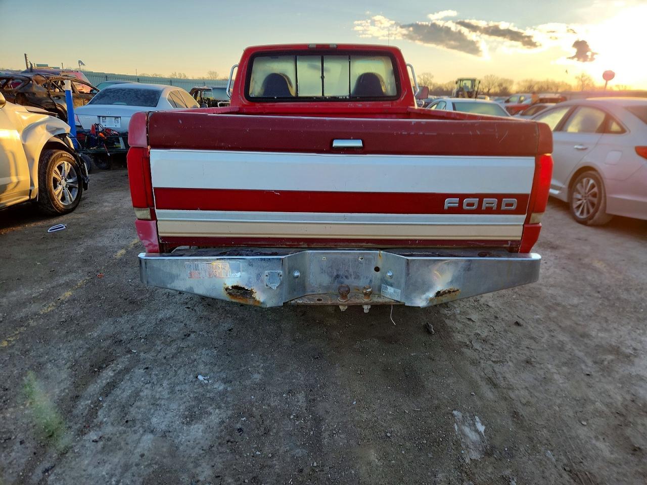 1995 Ford F250 - Фото 6