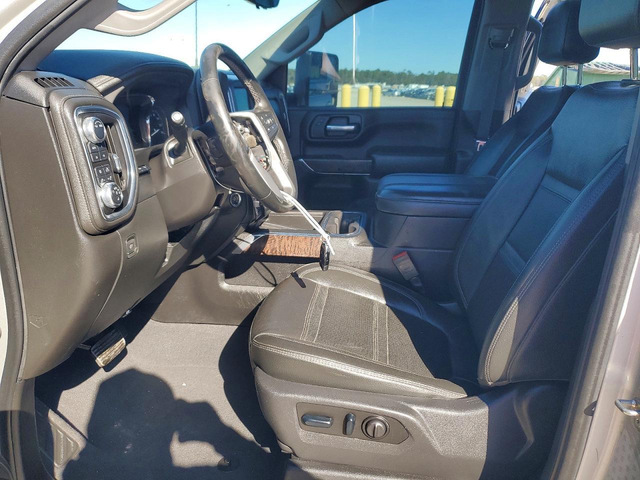 2023 GMC Sierra K2500 Denali - Фото 7
