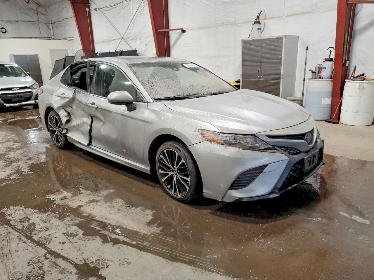 2018 Toyota Camry L - Фото 4