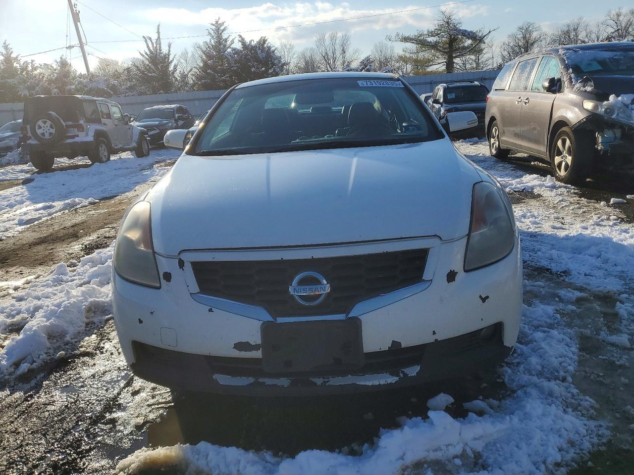 2008 Nissan Altima 3.5Se - Image 5
