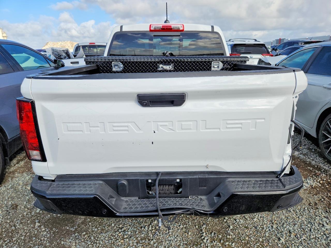 2025 Chevrolet Colorado - Image 6