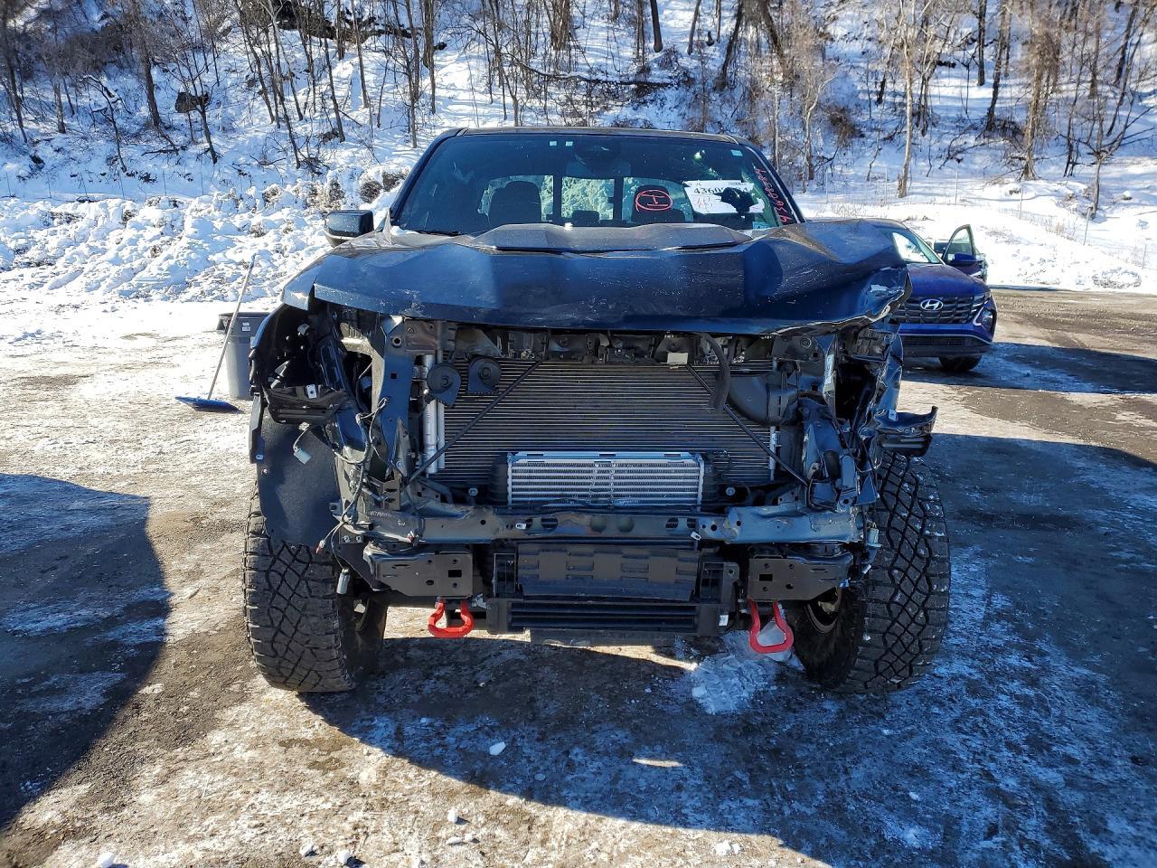 2025 Chevrolet Colorado Zr2 - Фото 5
