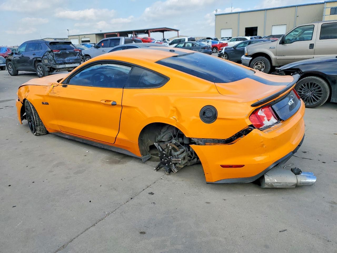 2018 Ford Mustang Gt - Фото 2