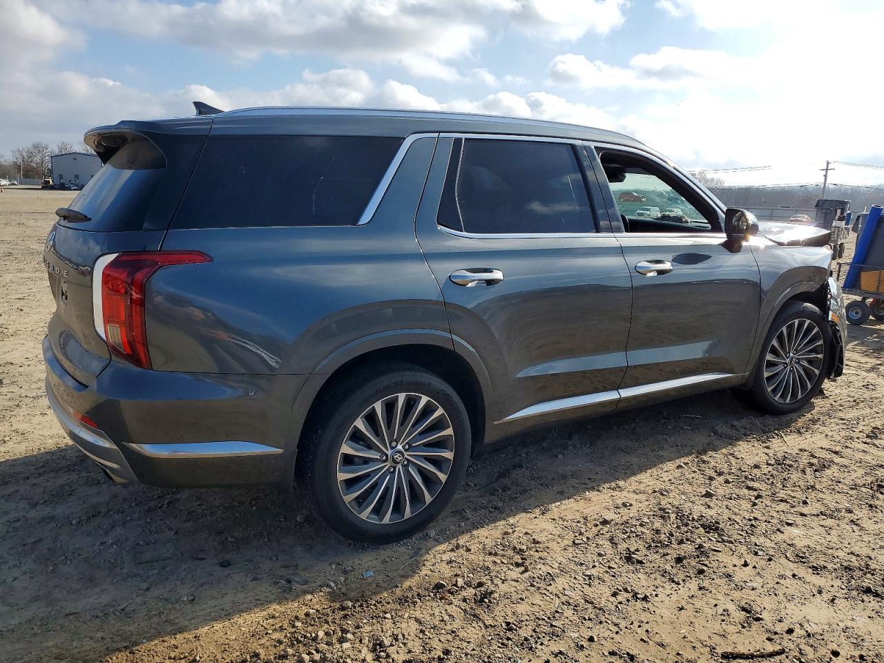 2023 Hyundai Palisade - Фото 3