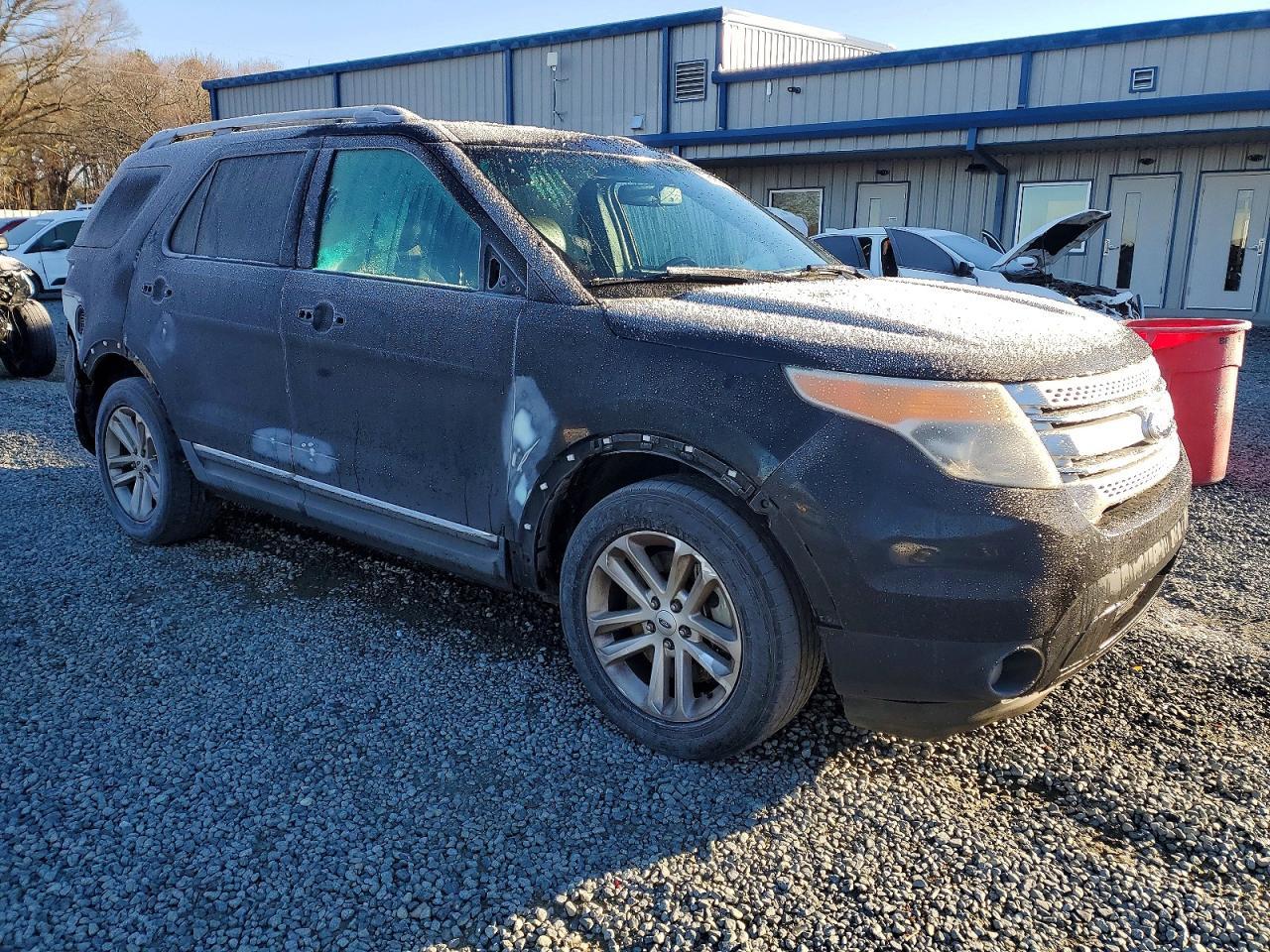 2015 Ford Explorer Xlt - Фото 4