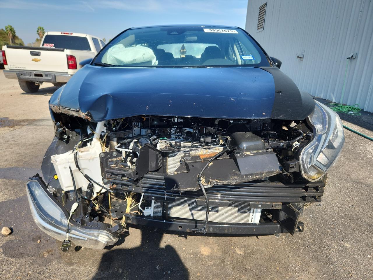 2020 Nissan Versa S - Image 5