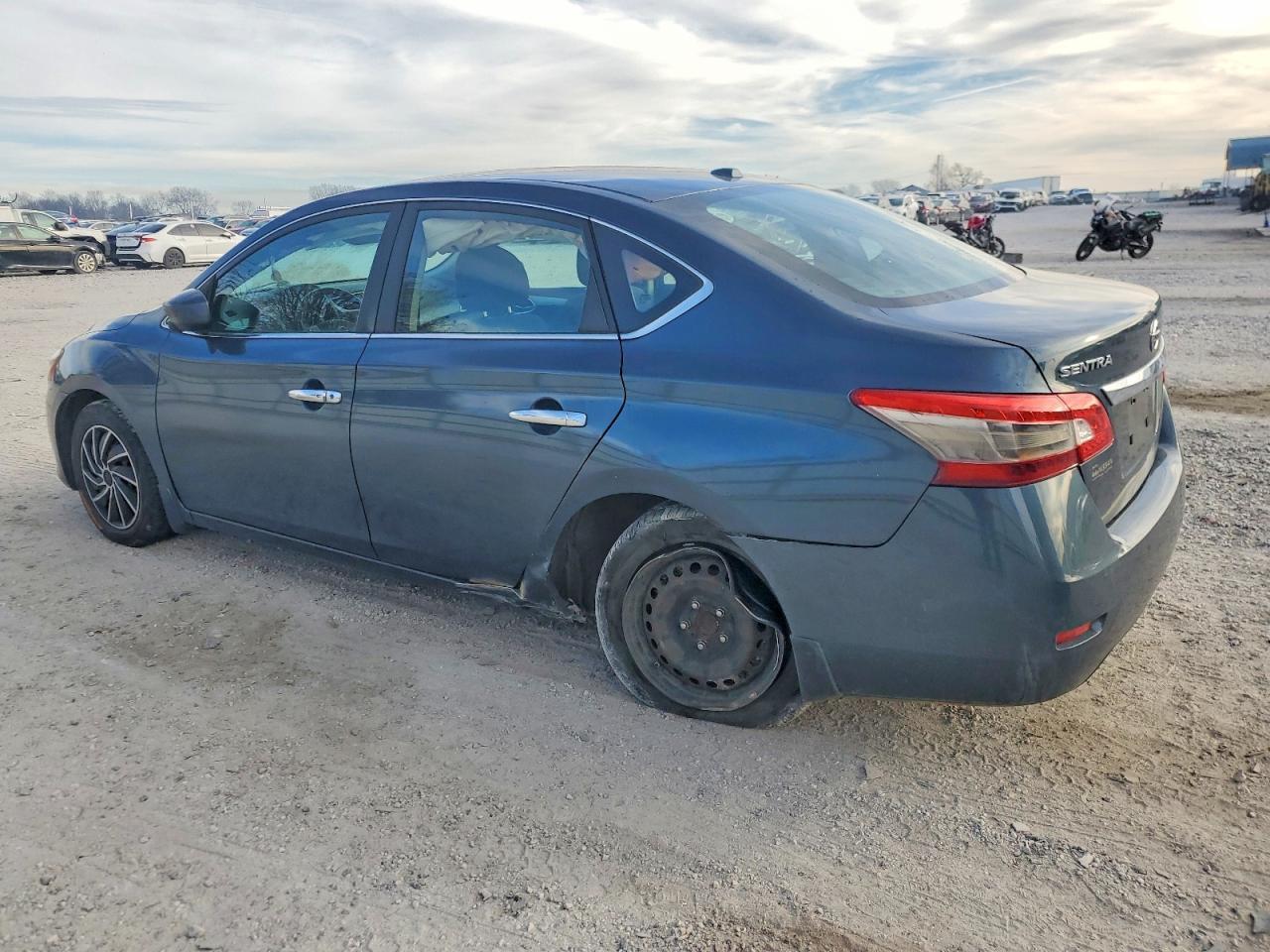 2015 Nissan Sentra S - Image 2