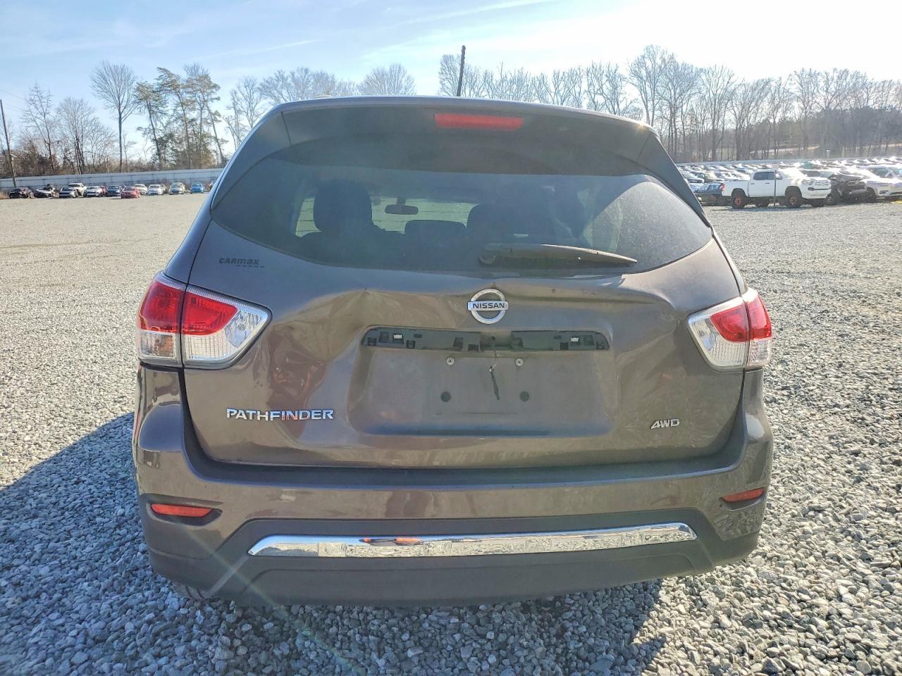 2015 Nissan Pathfinder S - Фото 6