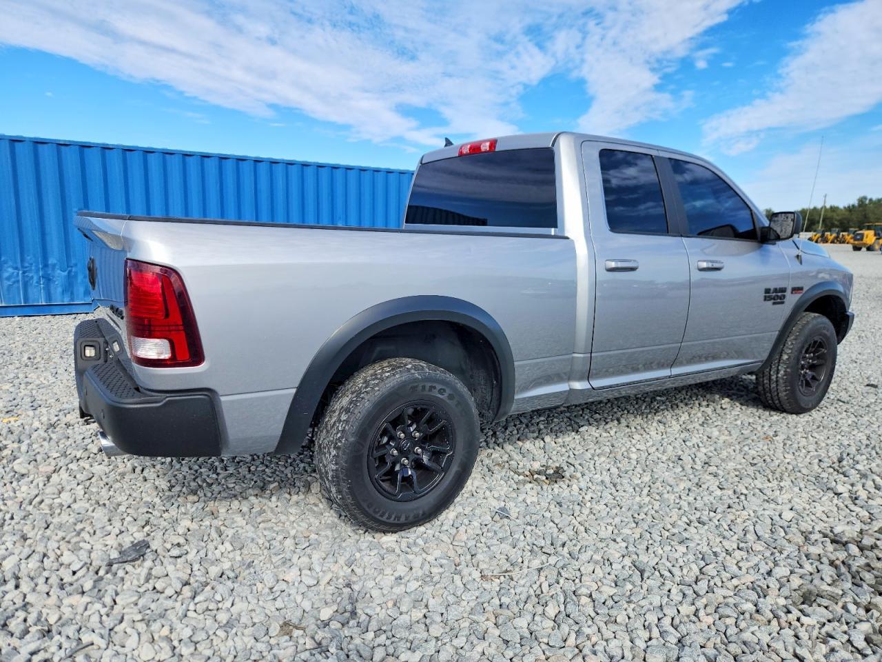 2021 Ram 1500 Classic Slt - Image 3