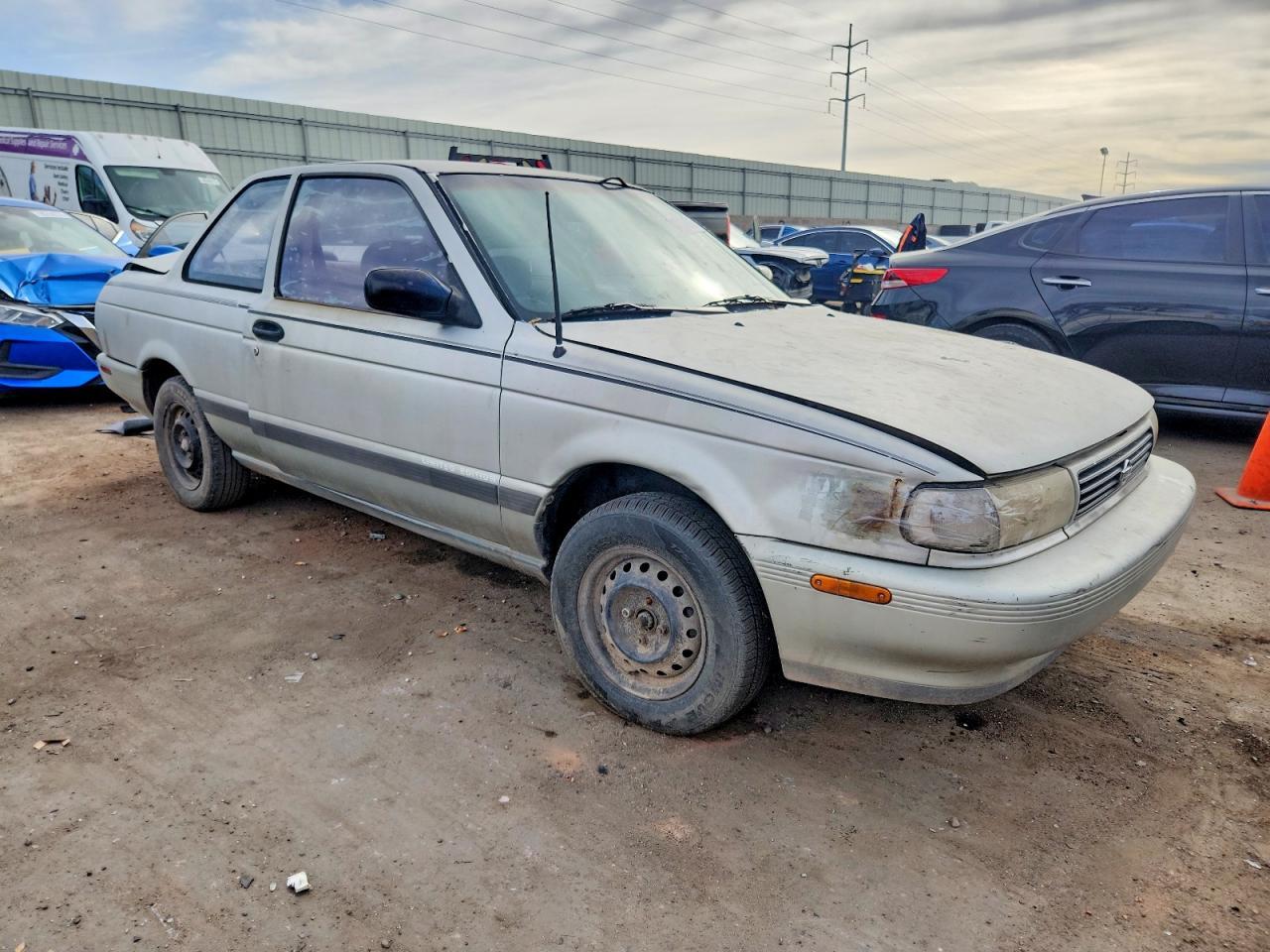 1993 Nissan Sentra E - Image 4