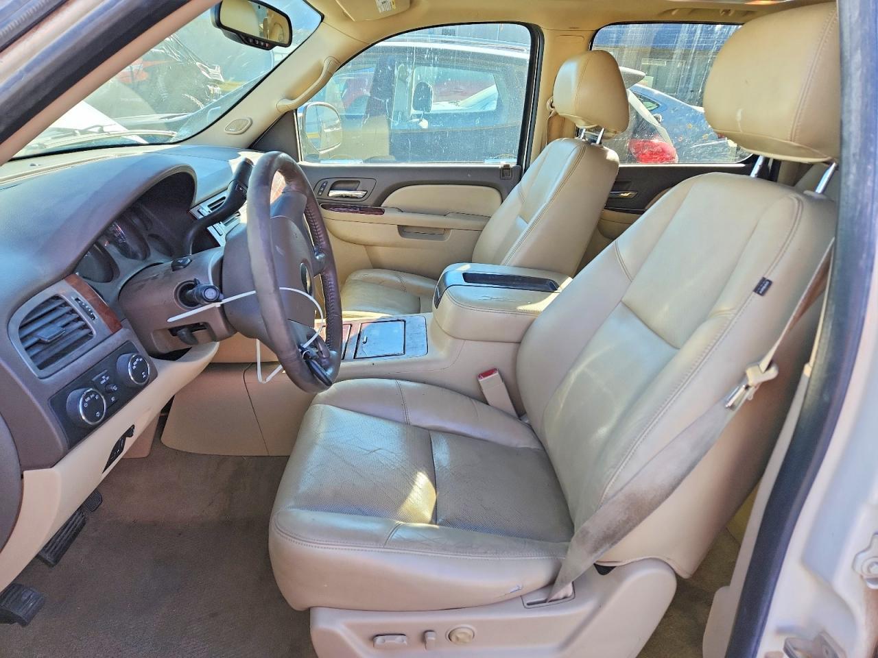2014 Chevrolet Suburban K1500 Ltz - Фото 7