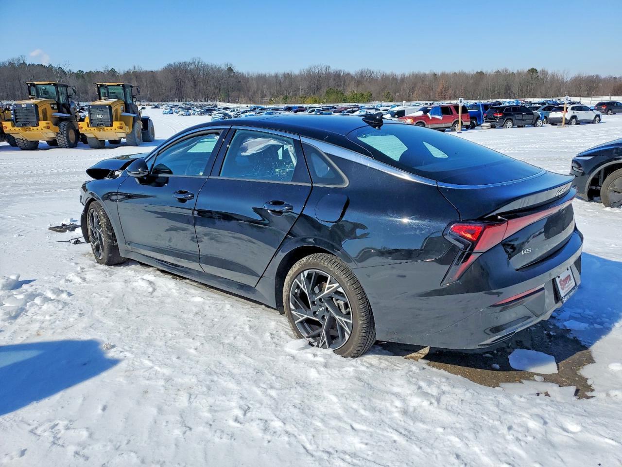 2025 Kia K5 Gt Line - Image 2