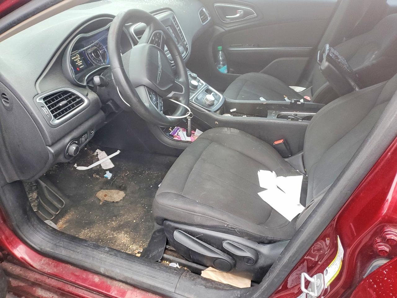 2015 Chrysler 200 Limited - Image 7