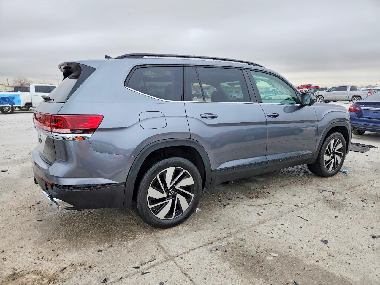 2024 Volkswagen Atlas Se - Фото 3
