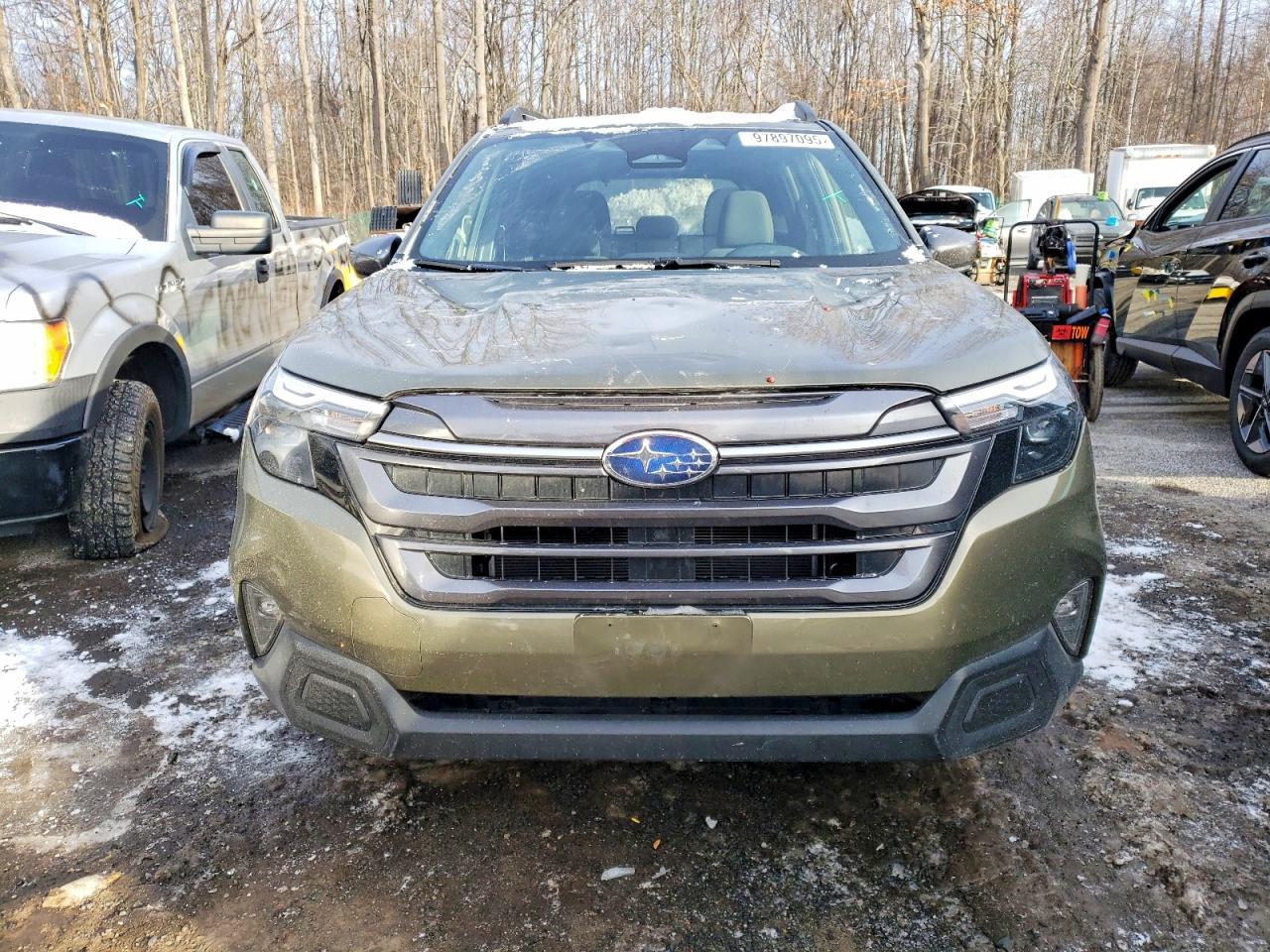 2025 Subaru Forester Premium - Image 5