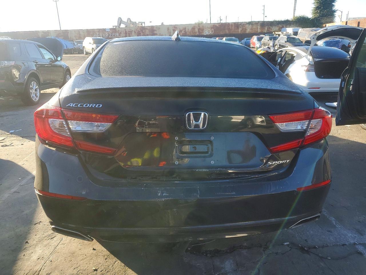 2022 Honda Accord Sport - Фото 6