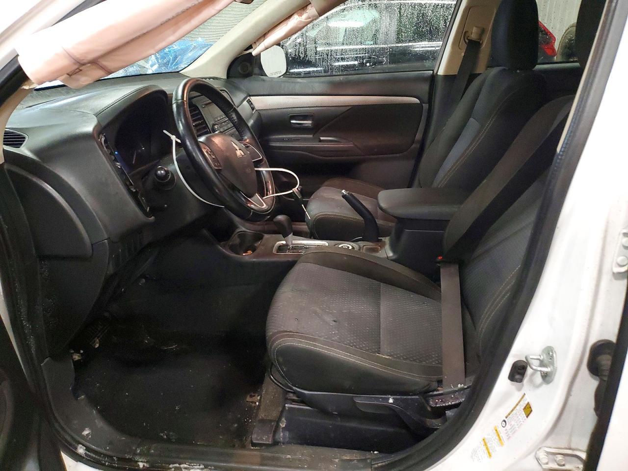 2016 Mitsubishi Outlander Se - Image 7