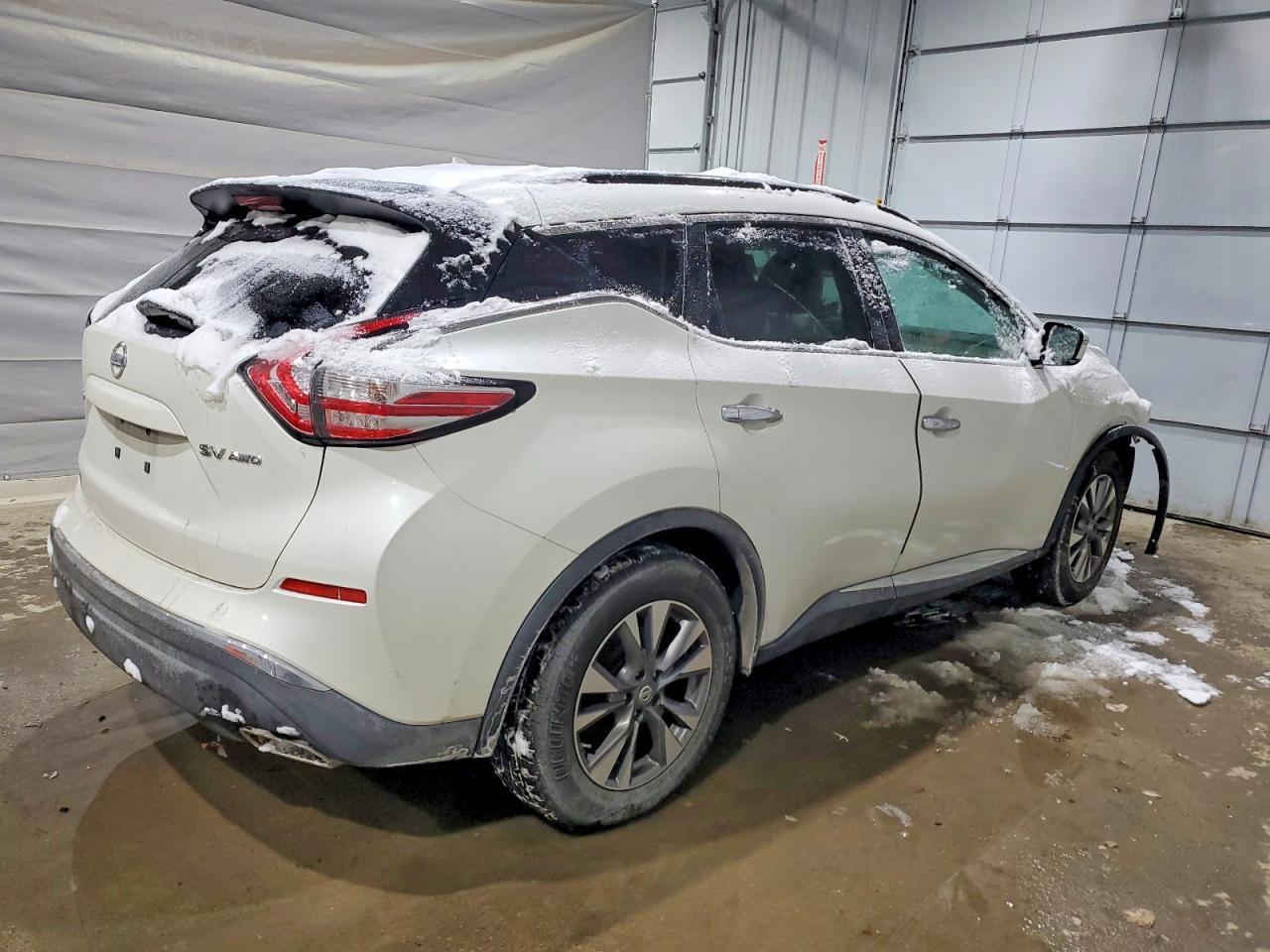 2015 Niss Murano Sv - Image 3