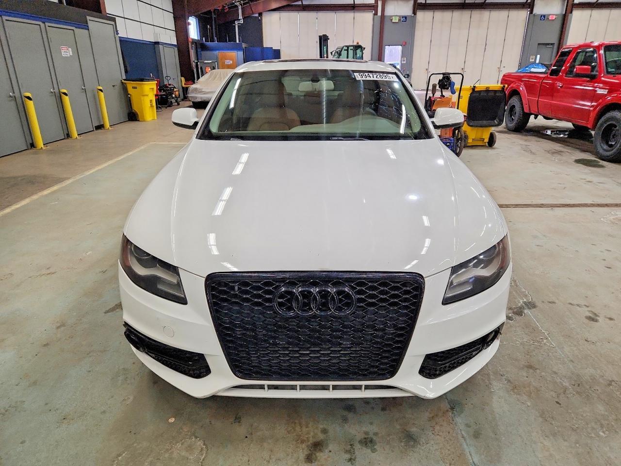 2010 Audi A4 Premium Plus - Фото 5