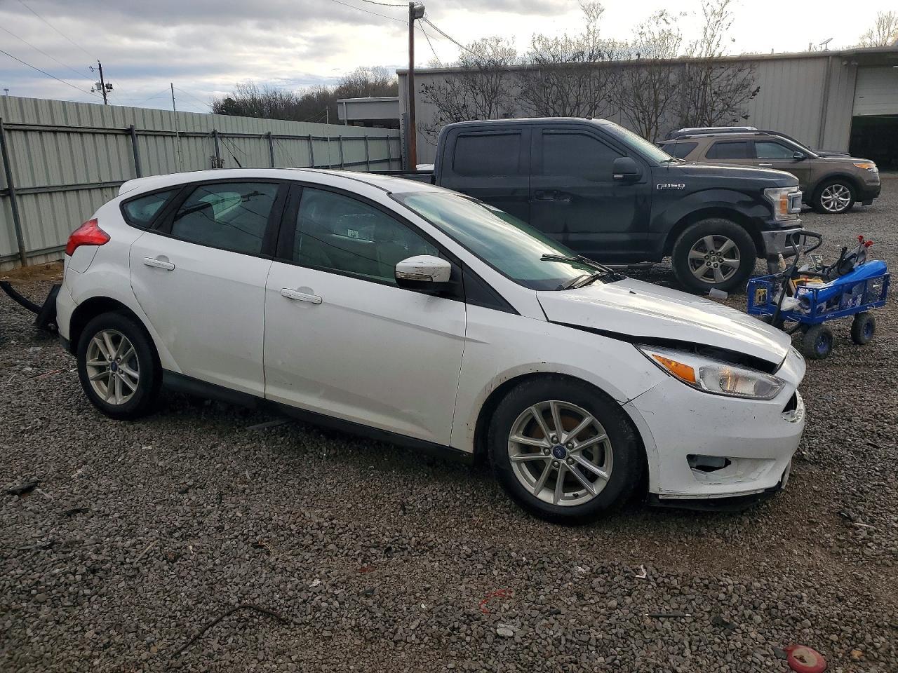 2016 Ford Focus Se - Фото 4