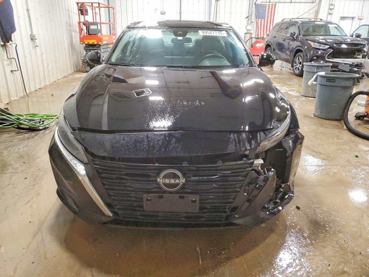 2025 Nissan Altima Sv - Image 5