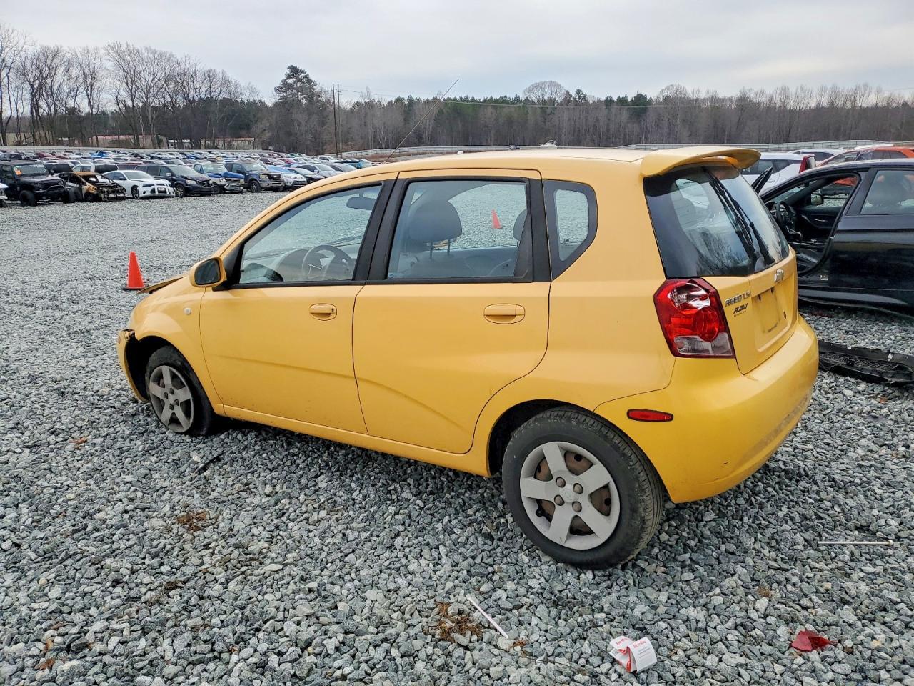 2005 Chevrolet Aveo Base - Фото 2