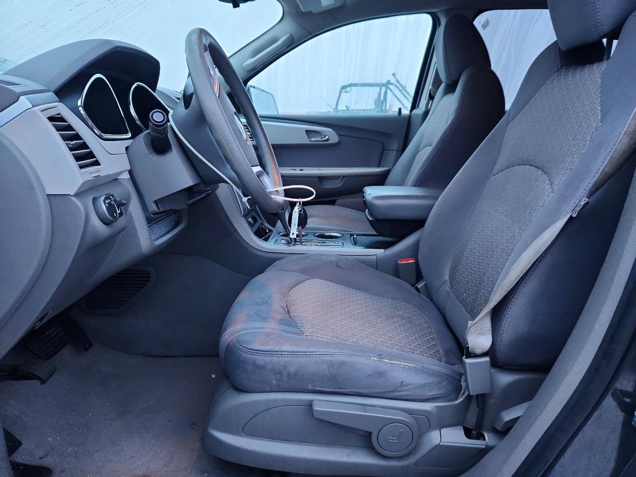 2011 Chevrolet Traverse Ls - Фото 7