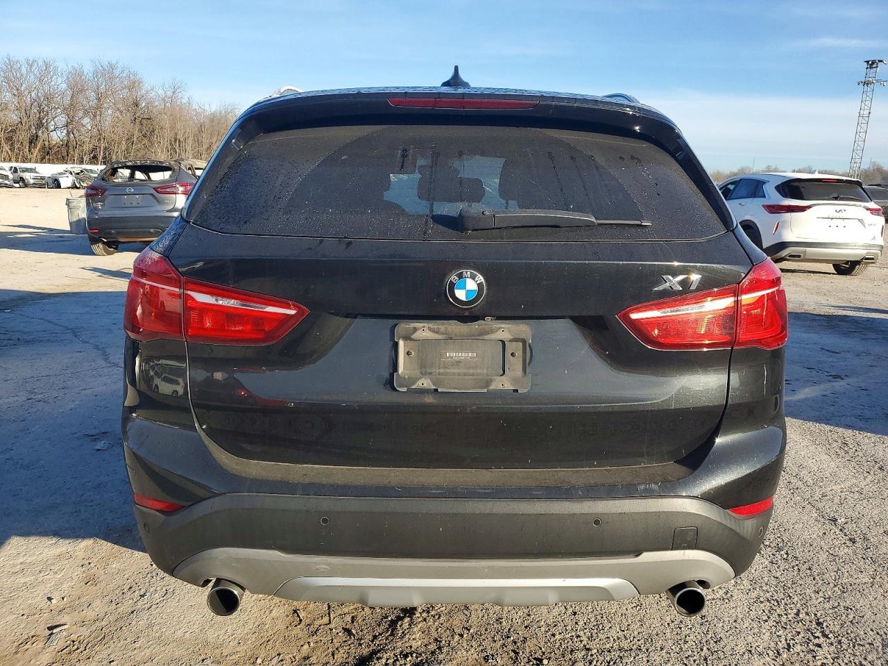 2017 BMW X1 xDrive28I - Фото 6